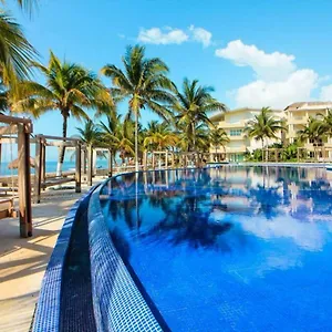 Apartment The Beach Residences Riviera Maya, Puerto Morelos